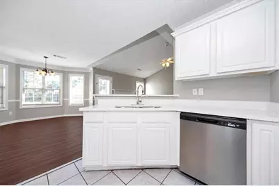 1129 Olde Hinge Way, Snellville, GA 30078 - Photo 13
