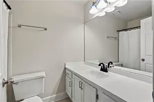 7500 Roswell Rd, Sandy Springs, GA 30350 - Photo 23