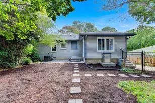 2587 N Clark Dr, East Point, GA 30344 - Photo 29