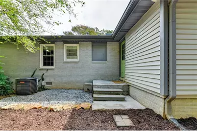 2587 N Clark Drive, East Point, GA 30344 - Photo 35