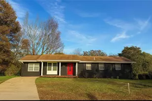 2958 Holcomb Ct, East Point, GA 30344 - Photo 1
