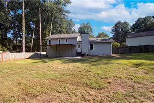2984 Fetlock Dr SW, Marietta, GA 30064 - Photo 5