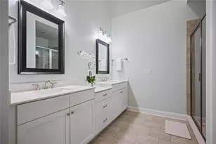 1016 Township Square, Alpharetta, GA 30022 - Photo 23
