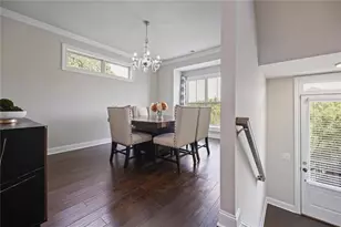 1016 Township Square, Alpharetta, GA 30022 - Photo 5