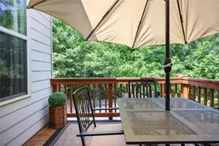 1016 Township Square, Alpharetta, GA 30022 - Photo 31