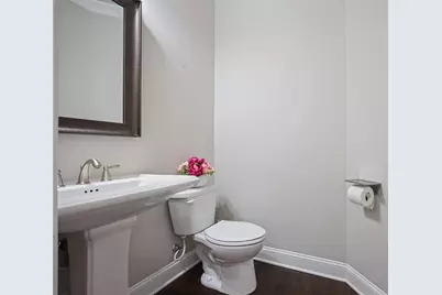 1016 Township Square, Alpharetta, GA 30022 - Photo 15