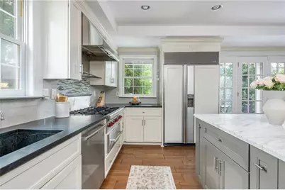 877 Highland Terrace NE, Atlanta, GA 30306 - Photo 17
