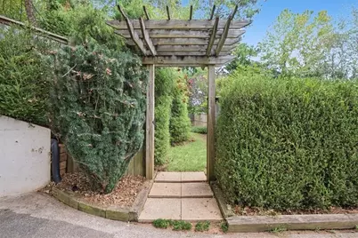 720 Creek Trail NW, Kennesaw, GA 30144 - Photo 41