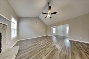 1550 Twin Manor Dr, Loganville, GA 30052 - Photo 3