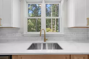 7406 Harbor Glenn, Stone Mountain, GA 30087 - Photo 17