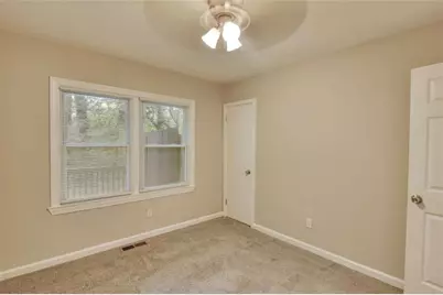 2270 Polar Rock Avenue, Atlanta, GA 30315 - Photo 15