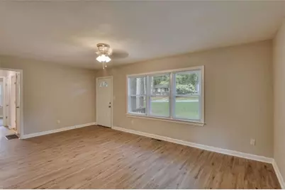 2270 Polar Rock Avenue, Atlanta, GA 30315 - Photo 5