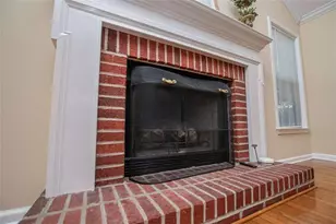203 Comly Rich Dr, Carrollton, GA 30117 - Photo 9
