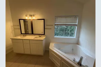 9469 Carnes Crossing Circle, Jonesboro, GA 30236 - Photo 21