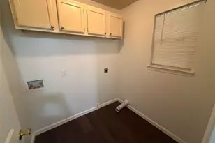 9469 Carnes Crossing Cir, Jonesboro, GA 30236 - Photo 13