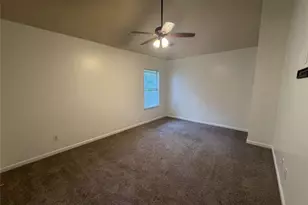 9469 Carnes Crossing Cir, Jonesboro, GA 30236 - Photo 17