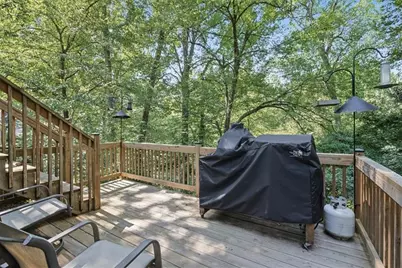98 Geraldine Drive SE, Smyrna, GA 30082 - Photo 15