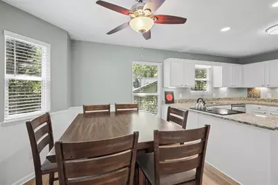 98 Geraldine Drive SE, Smyrna, GA 30082 - Photo 11