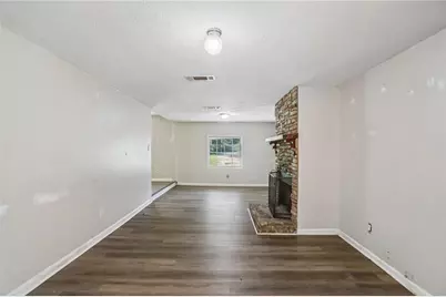 888 Laney Road, Locust Grove, GA 30248 - Photo 9