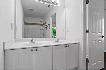 1108 Liberty Parkway NW, Atlanta, GA 30318 - Photo 21