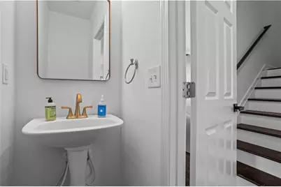 1108 Liberty Parkway NW, Atlanta, GA 30318 - Photo 17