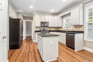 5751 Vinings Pl Ct SE, Mableton, GA 30126 - Photo 7