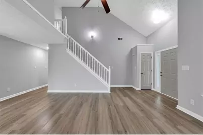 110 Carriage Lake Drive, Stockbridge, GA 30281 - Photo 5