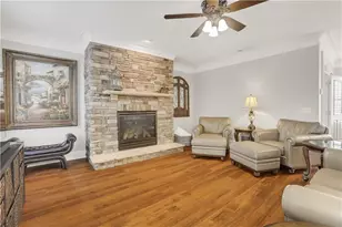 263 Somerset Cir, Woodstock, GA 30189 - Photo 19