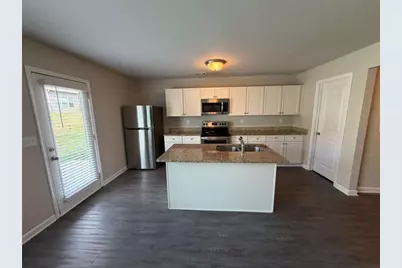 313 Nutwood Trace, Locust Grove, GA 30248 - Photo 5