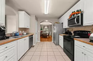 1444 Jefferson Walk Cir, Jefferson, GA 30549 - Photo 17