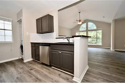 1101 Sandy Lane Drive, Johns Creek, GA 30022 - Photo 15