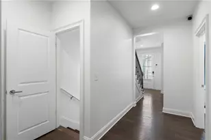 6815 Prelude Dr, Atlanta, GA 30328 - Photo 25