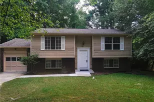 250 Sheringham Dr, Roswell, GA 30076 - Photo 1
