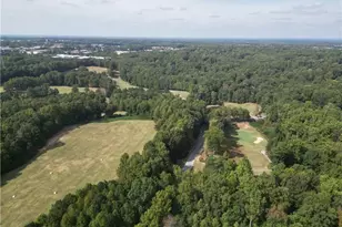 1701 Trotters Ln, Stone Mountain, GA 30087 - Photo 51