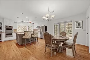 1701 Trotters Ln, Stone Mountain, GA 30087 - Photo 13