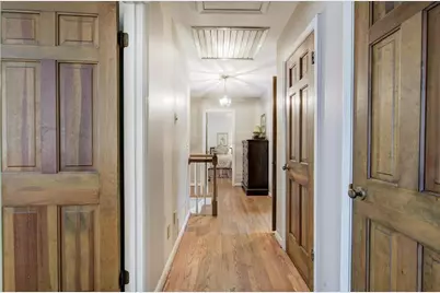 2747 Pinestream Drive NE, Marietta, GA 30068 - Photo 37