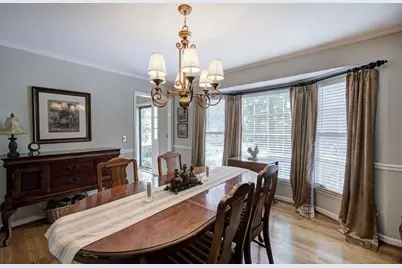 2747 Pinestream Drive NE, Marietta, GA 30068 - Photo 15