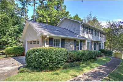 2747 Pinestream Drive NE, Marietta, GA 30068 - Photo 11