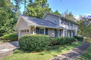 2747 Pinestream Dr NE, Marietta, GA 30068 - Photo 11