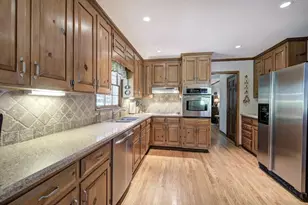 2747 Pinestream Dr NE, Marietta, GA 30068 - Photo 19