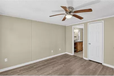 240 Norfolk Dr, Hampton, GA 30228 - Photo 13