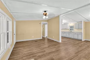240 Norfolk Dr, Hampton, GA 30228 - Photo 9