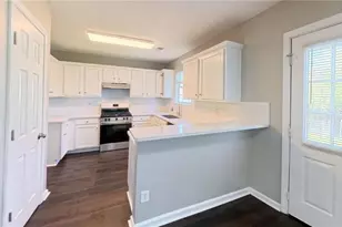 3328 Waggoner Pl, Rex, GA 30273 - Photo 7
