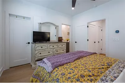 1840 Gotham Lane NE, Atlanta, GA 30324 - Photo 17