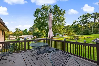1237 Chapel Dr SW, Marietta, GA 30064 - Photo 17