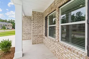 1921 Wheat Valley Cir, Conyers, GA 30013 - Photo 3