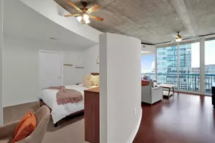 3324 Peachtree Rd NE, Atlanta, GA 30326 - Photo 15