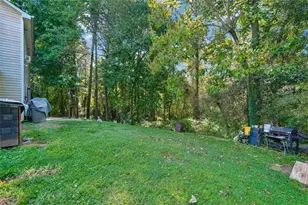 541 Melrose Dr, Forest Park, GA 30297 - Photo 15
