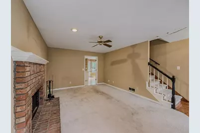 220 Timber Laurel Lane, Lawrenceville, GA 30043 - Photo 7