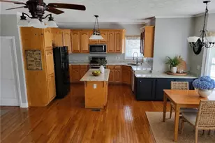 190 Baywatch Cir, Fayetteville, GA 30215 - Photo 9